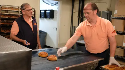 Léo S01E05 Langues de shop