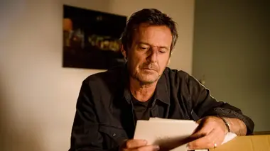 Léo Mattéï, brigade des mineurs S08E01 Le silence de la mer