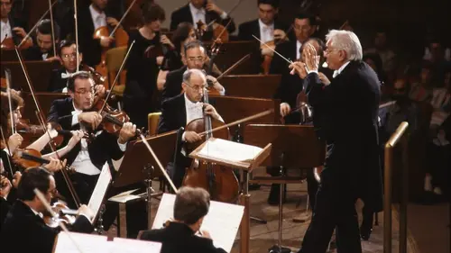 Casting Leonard Bernstein dirige "La Mer" de Debussy