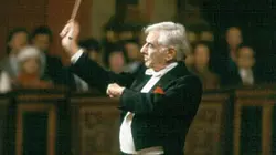 Leonard Bernstein dirige la symphonie n°1 de Sibelius
