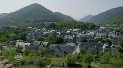 Les 100 lieux qu'il faut voir S05E08 Les Hautes Pyrénées, du sanctuaire de Lourdes à l'observatoire du Pic du Midi