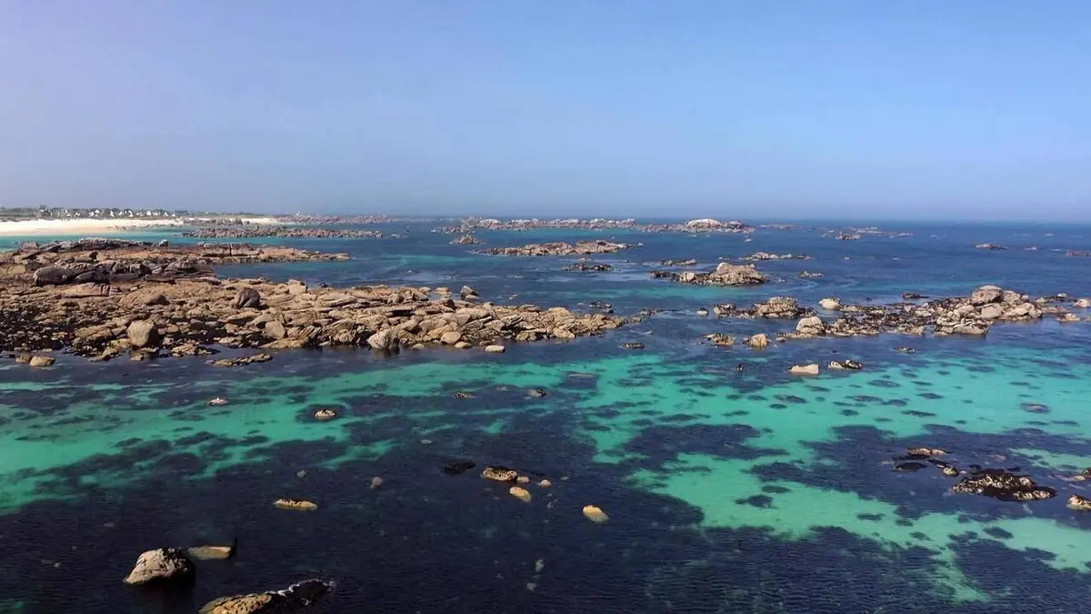 Les 100 lieux qu'il faut voir S06E07 Le Finistère, de Quimper à Landerneau