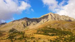 Les 100 lieux qu'il faut voir S07E04 Les Alpes de Haute-Provence, de l'Ubaye à la Provence de Giono