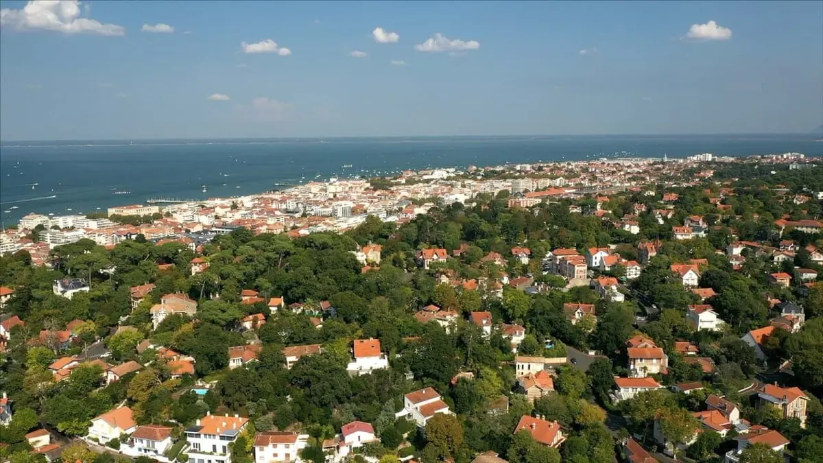Les 100 lieux qu'il faut voir Le bassin d'Arcachon, du bassin d'Arcachon aux lacs landais
