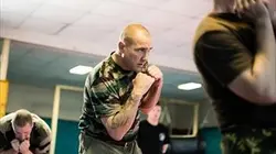 Visuel de Les 12 travaux de Vinnie Jones