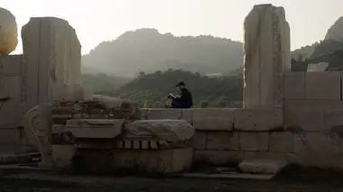 Sardes, l'heure du réveil