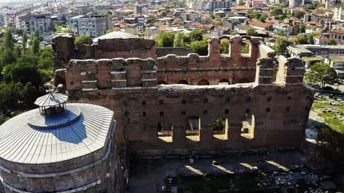 Les 7 églises de l'Apocalypse S01E04 Pergame, le trône de Satan