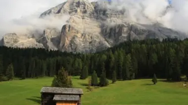 Du val Vénoste au lac de Garde