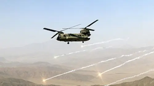 Les as de la Royal Air Force E03 Le CH-47 Chinook