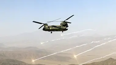 Les as de la Royal Air Force E03 Le CH-47 Chinook