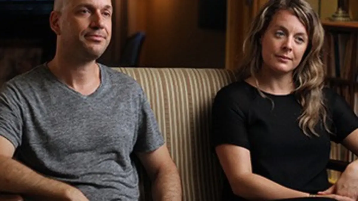 Les beaux malaises S01E01 Le couple