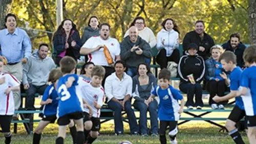 Les beaux malaises S02E09 Soccer