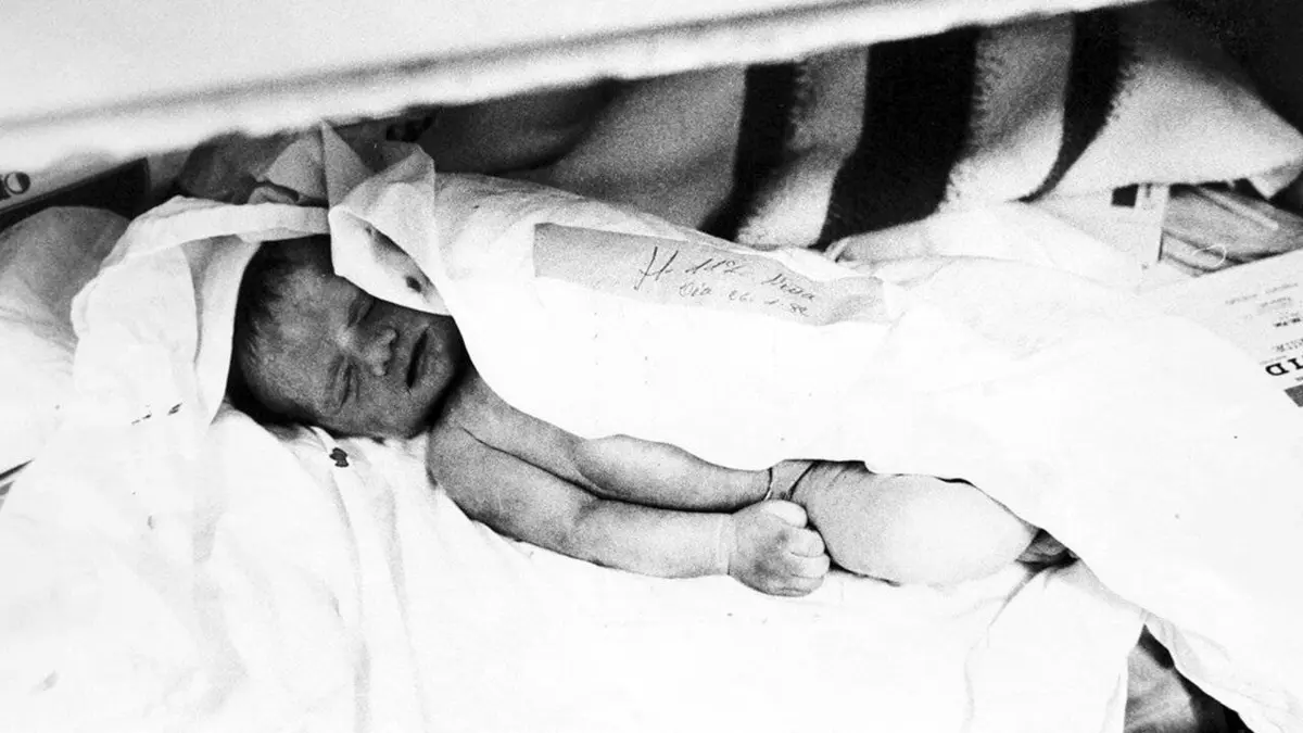 Visuel de Les bébés volés, l'Église catholique et Franco