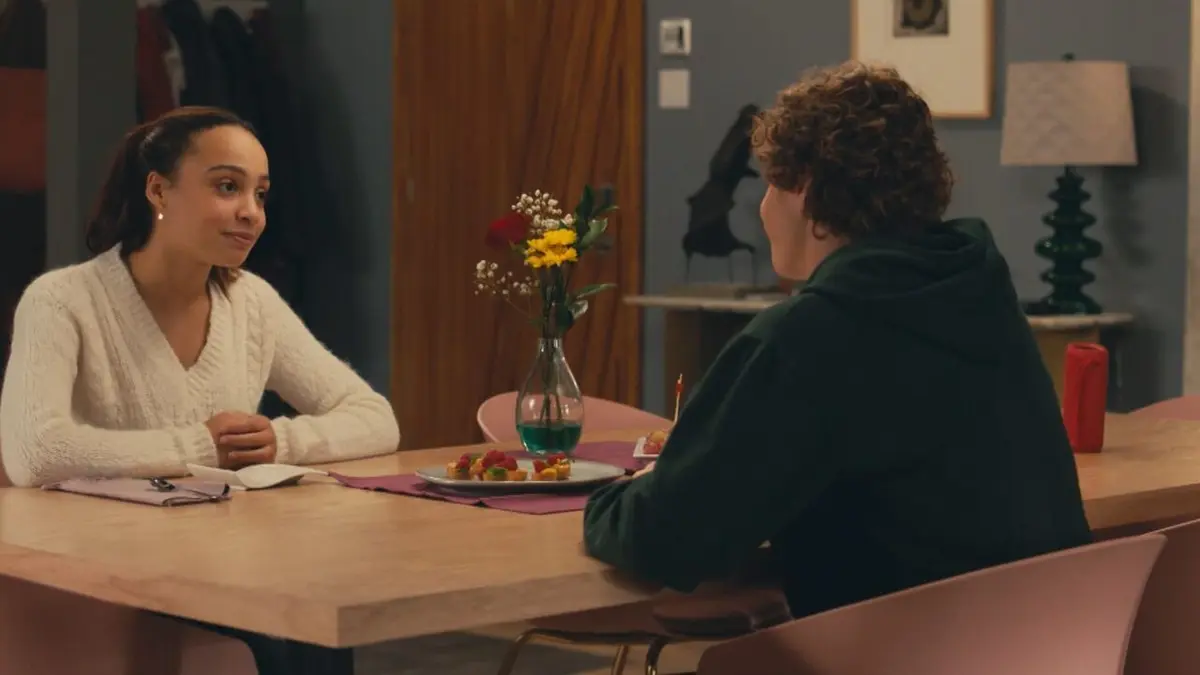 Les Bienvenu... ou presque! S01E14 La voisine