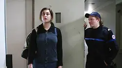 Les Bleus, premiers pas dans la police S02E01 Derrière les barreaux