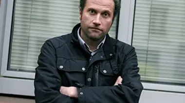 Les caméras planquées de François Damiens Bernard Menez vs l'Embrouille