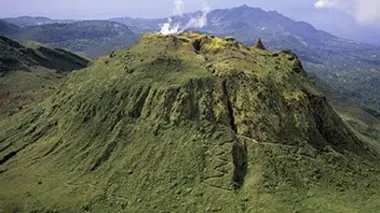 Volcans et baleines