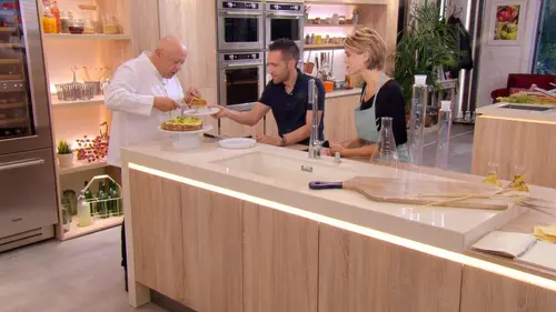 Les carnets de Julie S05E13 Lasagnes à la carte !