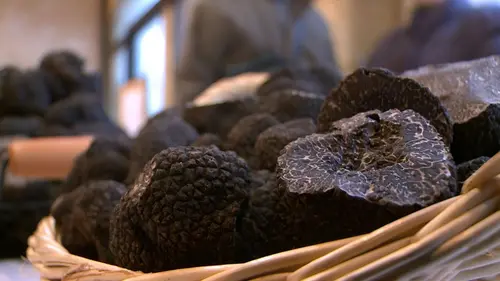Les carnets de Julie S04E16 Les saveurs de la truffe