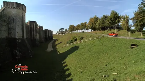 Les carnets de Julie S02E08 Provins-la-Brie