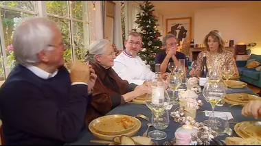 Les carnets de Julie S06E26 Le repas de Noël