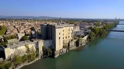 Les châteaux de France Tarascon
