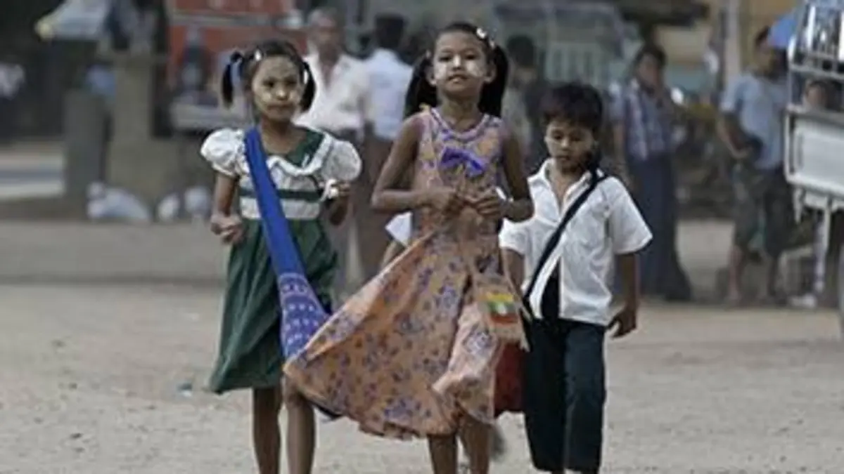 Les chemins de l'école S02E05 San, Waï et Myo, Birmanie