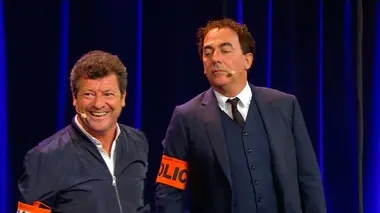 Les Chevaliers du fiel : L'assassin est toujours dans la salle