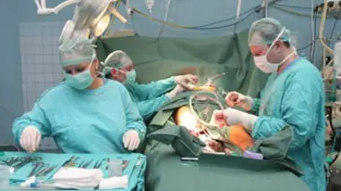 Les chirurgiens de l'espoir