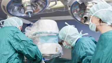 Les chirurgiens de l'espoir