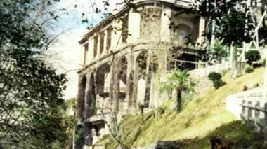 L'absurde mystère des suicides du Belvédère