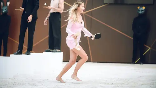 Les cinquante S03E36 Cartes sur table