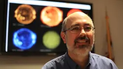 Les clés de l'univers S03E01 Voyage au centre du soleil