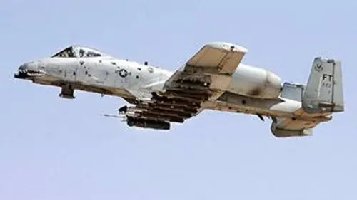 Les combattants du ciel S02E01 A-10 Warthog