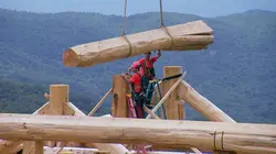 Les constructeurs de l'extrême Comme au saloon