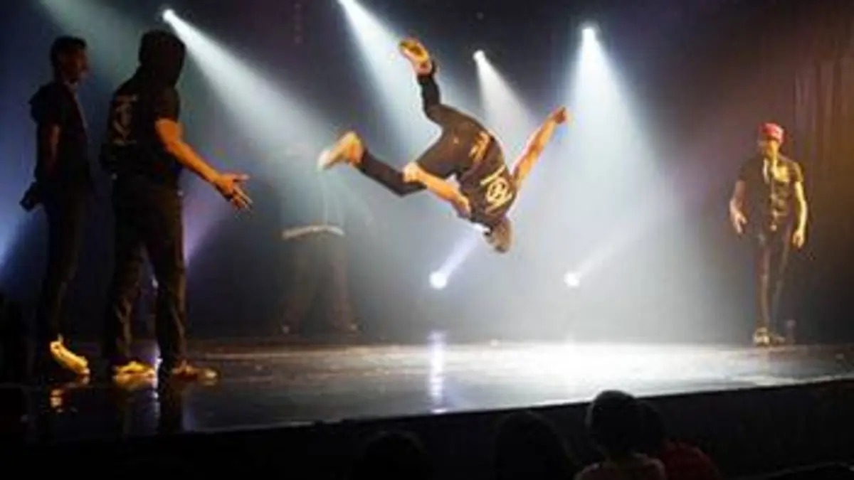 Les Danseurs Fantastiques