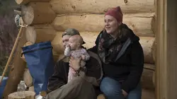 Les derniers Alaskiens S04E02 En famille