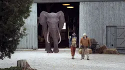 Les derniers rescapés S01E07 Un chez-soi