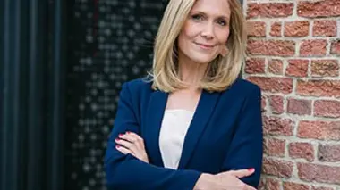 Commerces, vignobles et immobilier : quand les Chinois rachètent la France