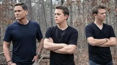 Les enquêtes mystérieuses de Rob Lowe S01E07 Bigfoot