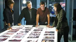 Les experts S04E03 Péril en la demeure