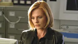 Les experts S02E09 Drôles de braqueuses