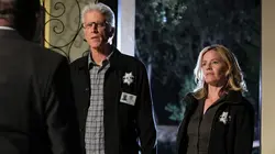 Les experts S12E16 Dans l'obscurité en streaming