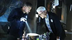 Les experts S15E04 Mauvais sorts en streaming