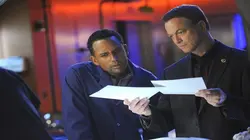 Les experts : Manhattan S09E01 Rallumer la flamme