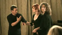 Les experts : Manhattan  S04E01 Du sang pour la liberté