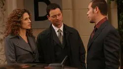 Les experts : Manhattan S01E19 Crime et délit