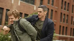 Les experts : Manhattan S09E08 Réussite sur ordonnance