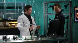 Les experts : Manhattan S09E15 Un retour pour New York