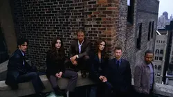 Les experts : Manhattan S01E17 Lourde chute